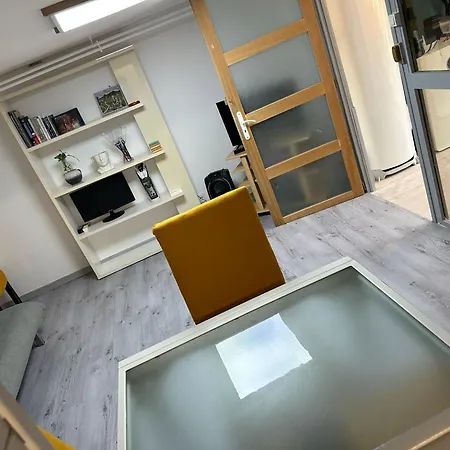 Familial De 60 M2 Апартаменты *